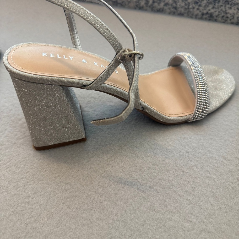Kelly & Katie | Silver Rhinestone Block Heel Sandals | Women’s 8.5 - Picture 5 of 8